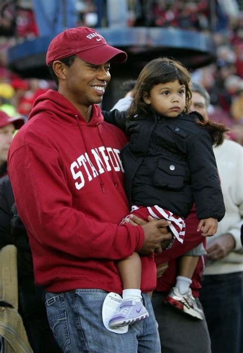 Tiger Woods And His Daughter Tiger Woods Golf Outfit Golf Tiger Woods