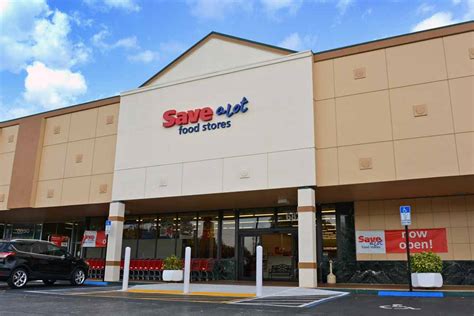 save  lot food stores expands  tamarac tamarac talk