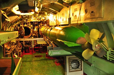 navy prototypes  lethal torpedo business insider