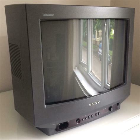 Sony Trinitron Crt Television Old Retro Gaming Tv In