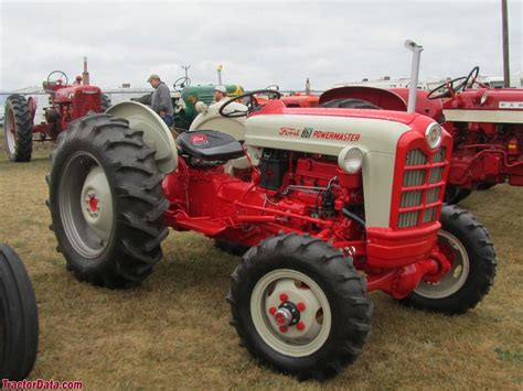 tractordatacom ford powermaster  tractor  information