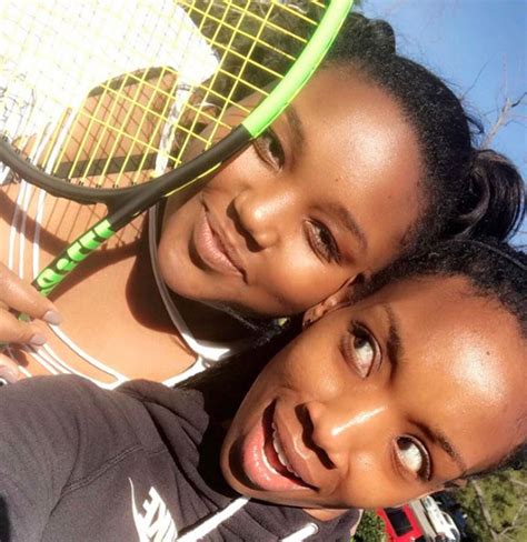 here are cute twinning photos of brandy and her daughter sy rai