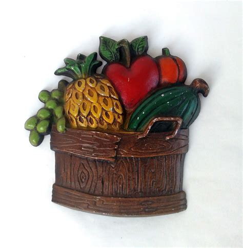 Set Of 4 Vintage Sexton Metal Wall Plaques With Basket Of Fruits And