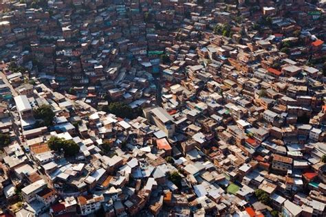 caracas venezuela slums rurbanhell