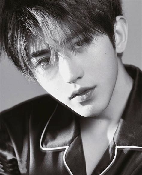 cai xukun post  atparkaeri   heart    chinese beauty singer boy groups