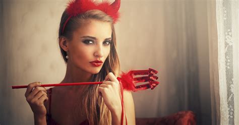 Pornhub Halloween Data Shows We Re All Horny For Costume Creepies