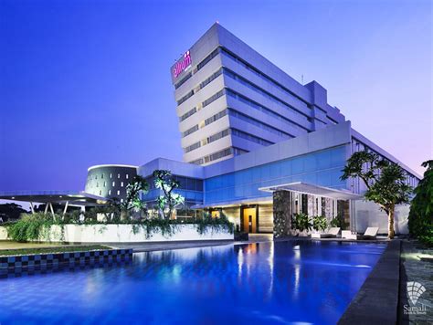 탕에랑호텔 예약 – 알리움 탕게랑 호텔 Allium Tangerang Hotel
