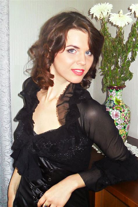 Meet Beautiful Russian Woman Lisa 33