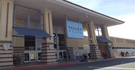 valley plaza mall  close monday night   notice