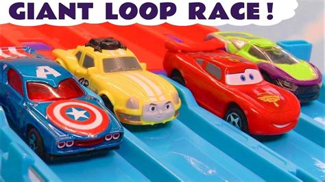 hot wheels giant loop race with cars lightning mcqueen superhero cars