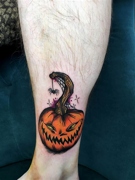 jack  lantern ankle tattoo  shannon luna parcell
