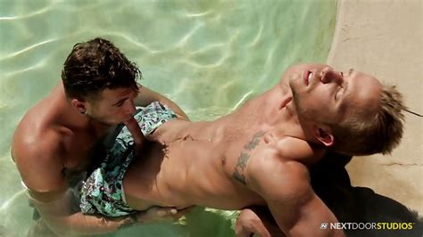 Rob Ryder Alex Greene In Gay Gets Sucked Off In The Water Hd From