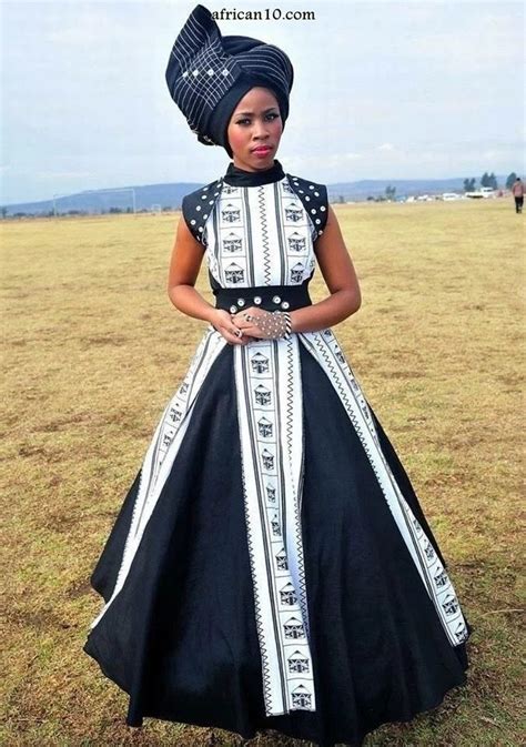 African Traditional Dresses Designs 2019 – African10