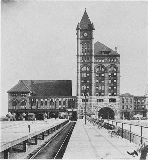 chicagos passenger railroad stations    century wanderwisdom