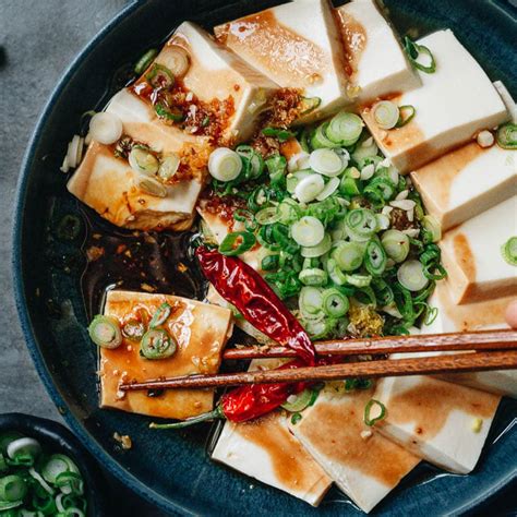 easy steamed tofu omnivores cookbook