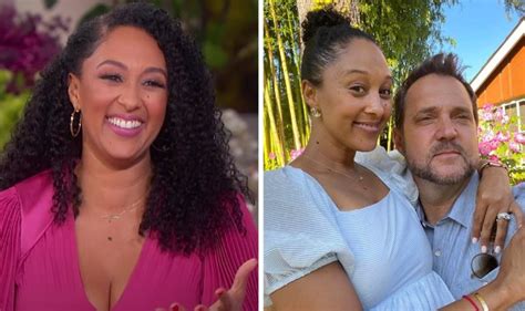do y all agree tamera mowry housley says that staying happy in a