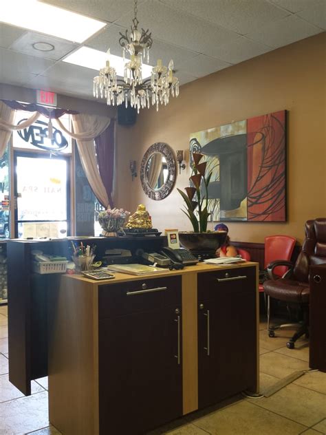 happy nail spa  reviews nail salons   st  saint