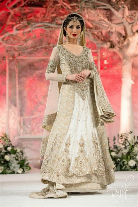 Pakistani Bridal Dresses In White Color White Bridal