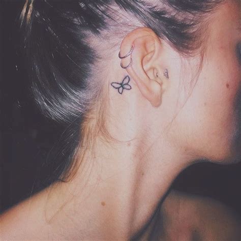 24 meaningful and inspirational small tattoos for women