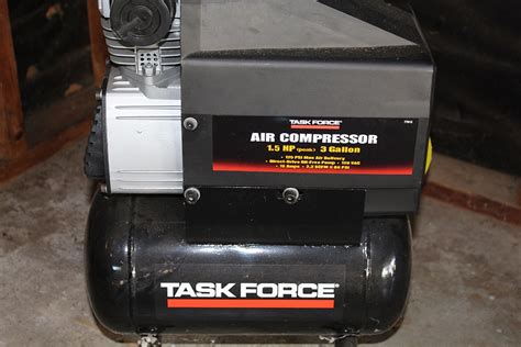 task force  gallon air compressor ebth