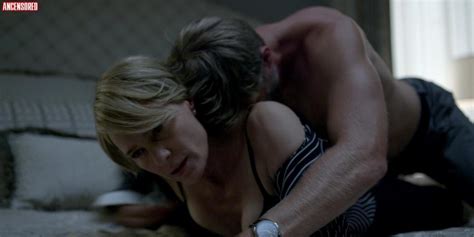 naked robin wright in house of cards