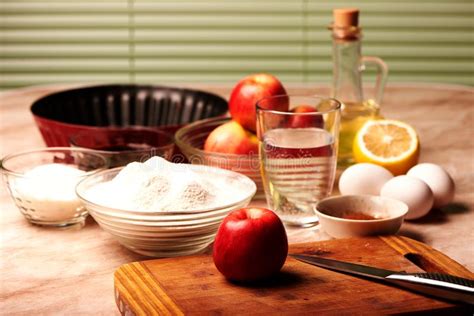 products  baking traditional apple pie preparation  chris stock image image  meal