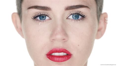 Vagebond S Movie Screenshots Miley Cyrus Wrecking Ball