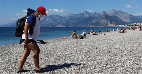turkey to slap brit tourists with £100 fines if they fail