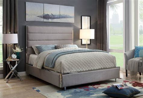 Gillian Bed Cm7262gy In Warm Gray And Chrome Accents