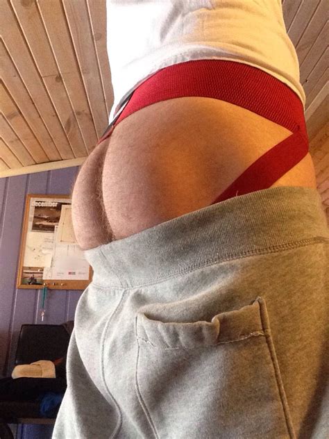 let s drool over sexy man bits… daily squirt