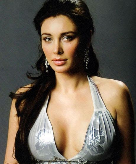 photos hot pictures sexy wallpapers lisa ray gallery