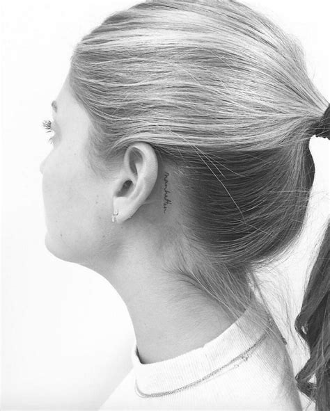 40 Cute Small Tattoos And Design Ideas By Celebrity Tattoo Artist