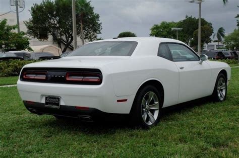 2016 Challenger Sxt Bright White Clearcoat 2c3cdzag7gh171713