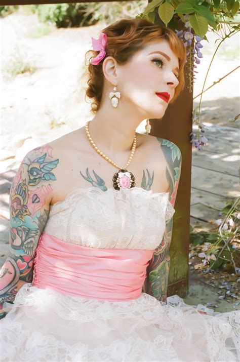 Vintage Floral And A Tattooed Bride · Rock N Roll Bride