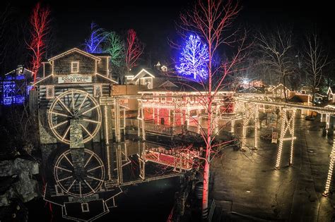 Best Theme Parks That Decorate For The Holidays