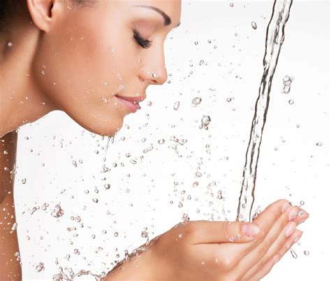 how to wash your face properly women s beauty world
