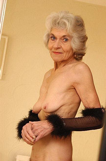 granny torrie nude