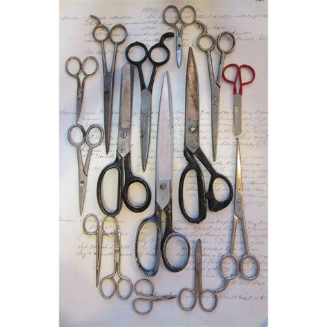 15 scissors vintage scissors sewing a button vintage collection