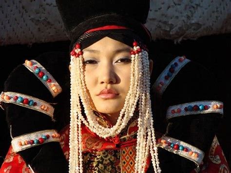 mongolian girl with traditional dress and costumes