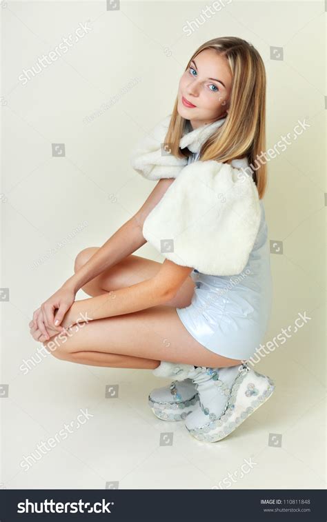 Mini Skirt Teen Sitting On Cock Hot Porno
