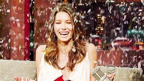 jessica biel find and share on giphy