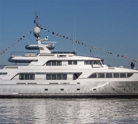 yacht hull  codecasa charterworld luxury superyacht charters