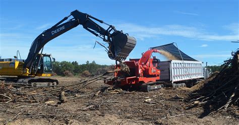 land clearing workers open    croplands