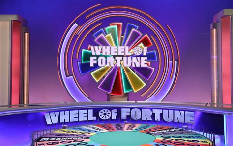 wheel  fortune set design  studio