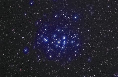 beehive cluster  open star cluster  cancer annes astronomy news