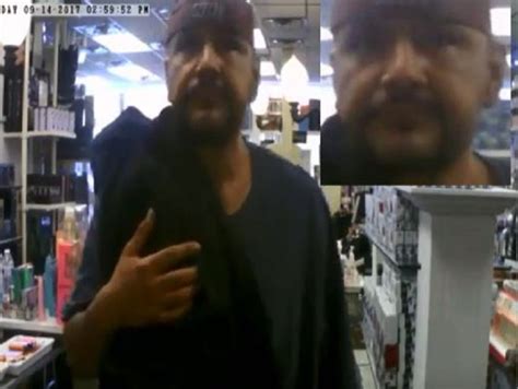 Man Tried To Sexually Assault Lincoln Park Store Worker Cops Lincoln