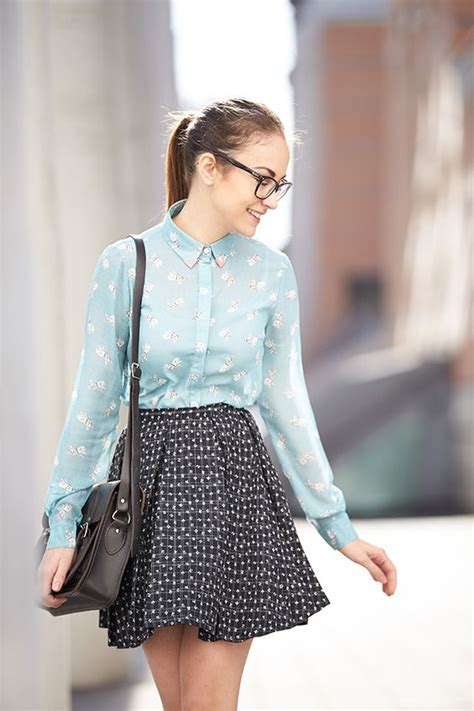 how to get the geeky girl fashion style glam radar