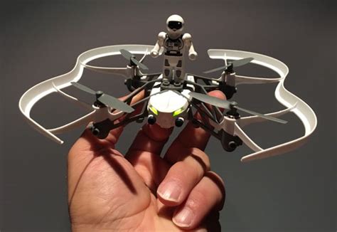 parrot mini drone review  control   sheer enjoyment  flying tech guide
