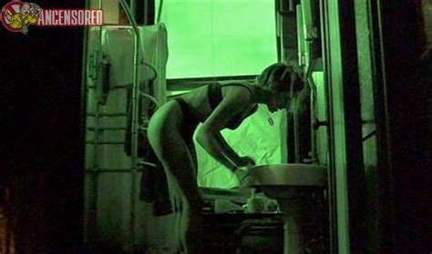 naked mira sorvino in the replacement killers