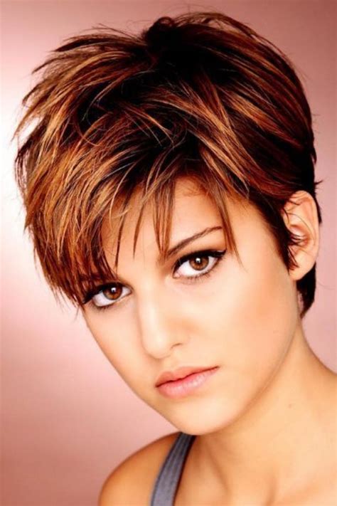 20 Very Short Hairstyles For Women Over 50 Feed Inspiration